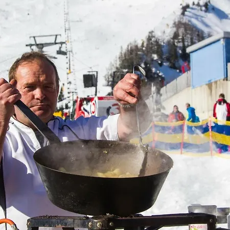 Erlauf - Ursprung, - 6 Personen, Outdoorsauna Mit Bachzugang *
