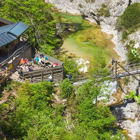 Erlauf - Ursprung, - 6 Personen, Outdoorsauna Mit Bachzugang *