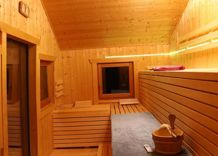 Erlauf - Ursprung, - 6 Personen, Outdoorsauna Mit Bachzugang *